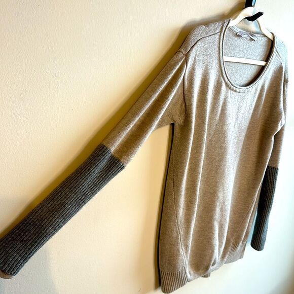 Athleta Merino Wool Nopa Sweater Beige and Gray M - Picture 2 of 6
